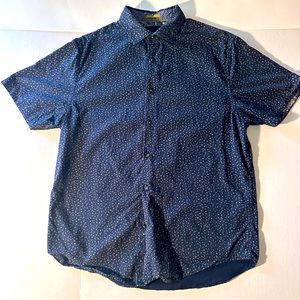 Denim & Flower men’s button up shirt size lg